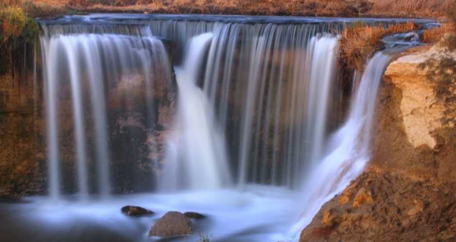 wadi el rayan waterfalls