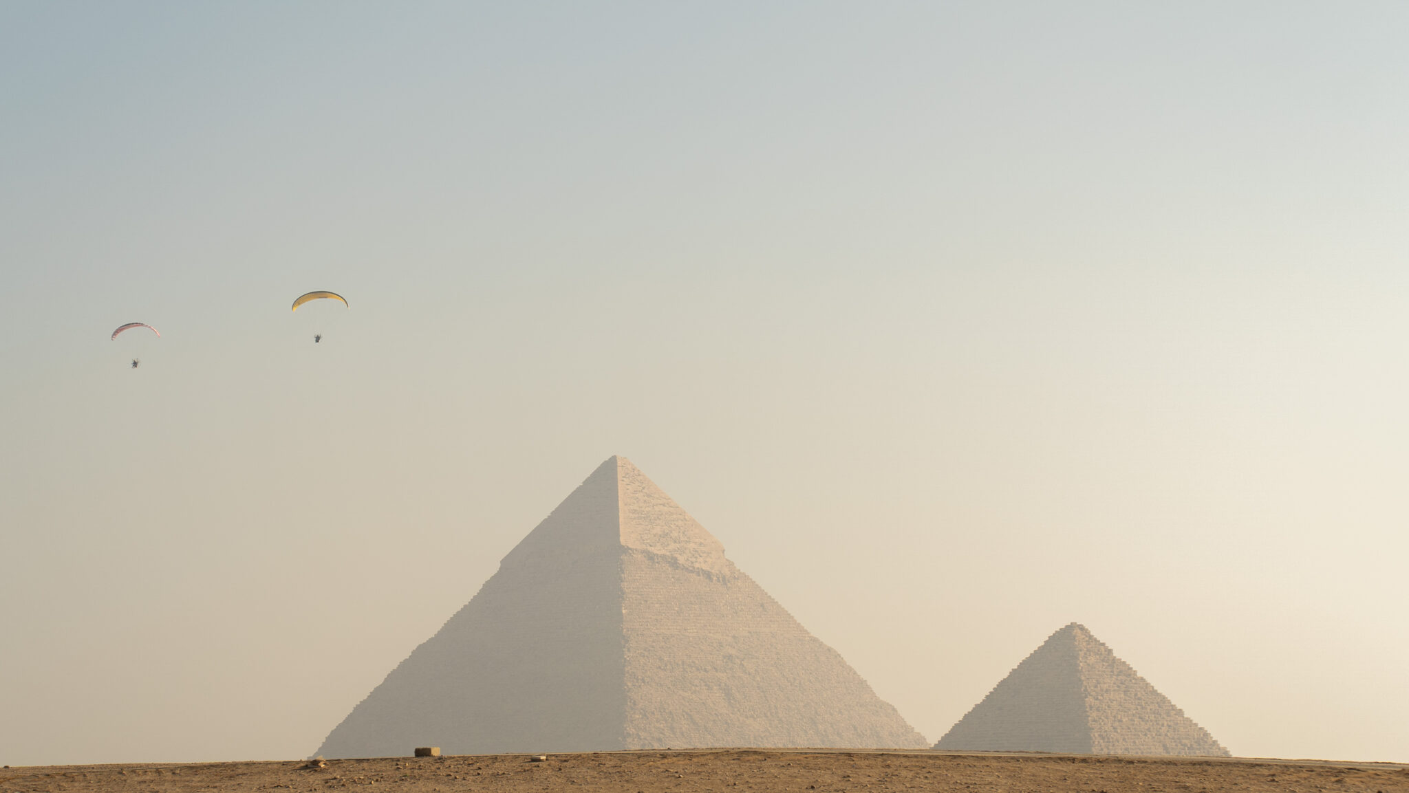 Paragliding Egypt – Pyramids Of Giza | Book Online