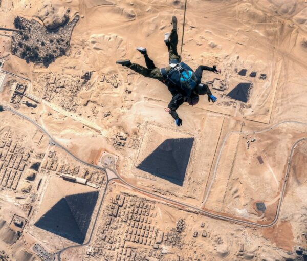 skydiving egypt pyramids booking